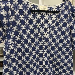 Sezane Emma blouse ecru/ivory and blue